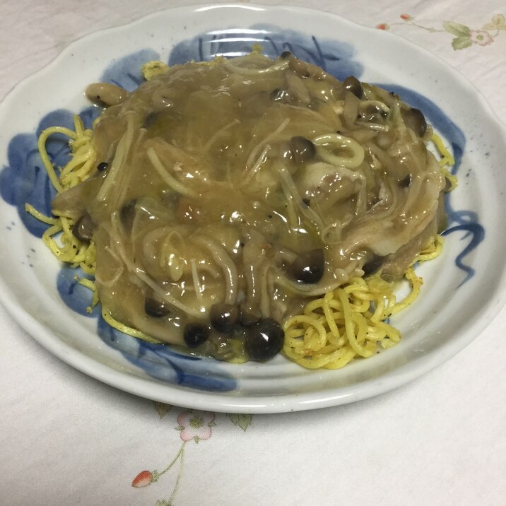 焼き中華麺のあんかけ